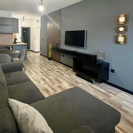 Lejlighed & Traky, Saint Vlas, улица черно море 12