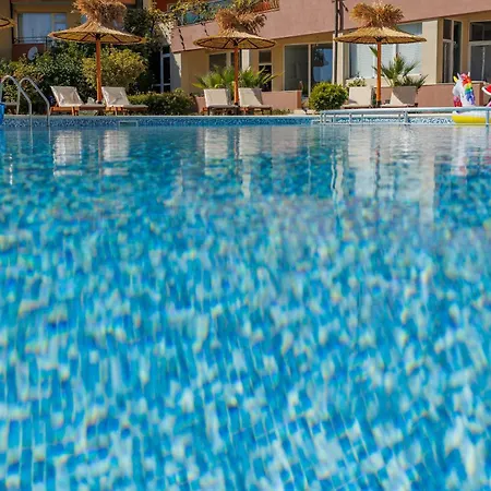 Lejlighed & Traky, Saint Vlas, улица черно море 12 Sveti Vlas