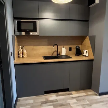 Daire & Traky, Saint Vlas, улица черно море 12 Sveti Vlas