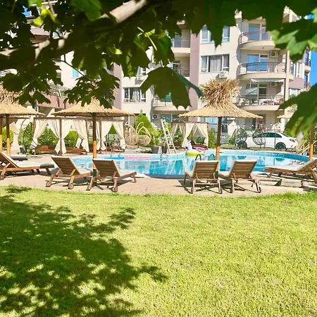 דירה & Traky, Saint Vlas, улица черно море 12 סבטי ולאס